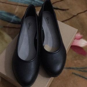 New shoes size 9 med